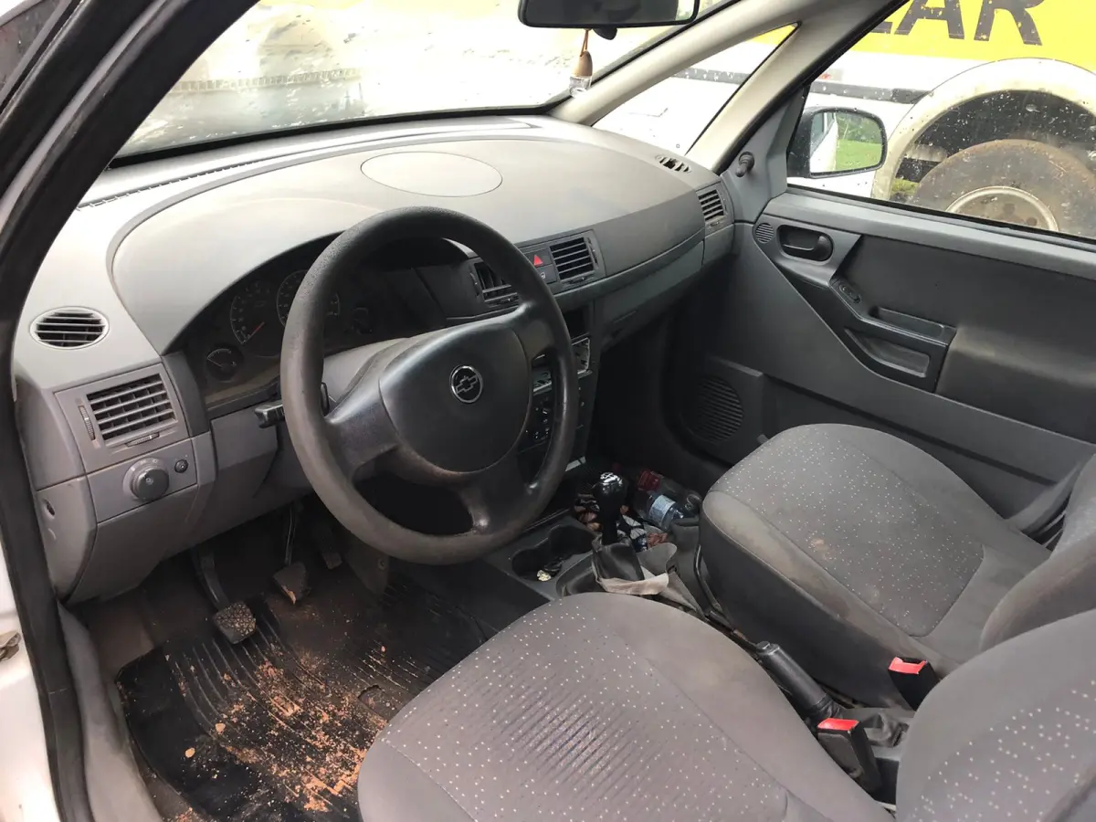 LOTE 003 - MERIVA JOY 1.4 2010/2011