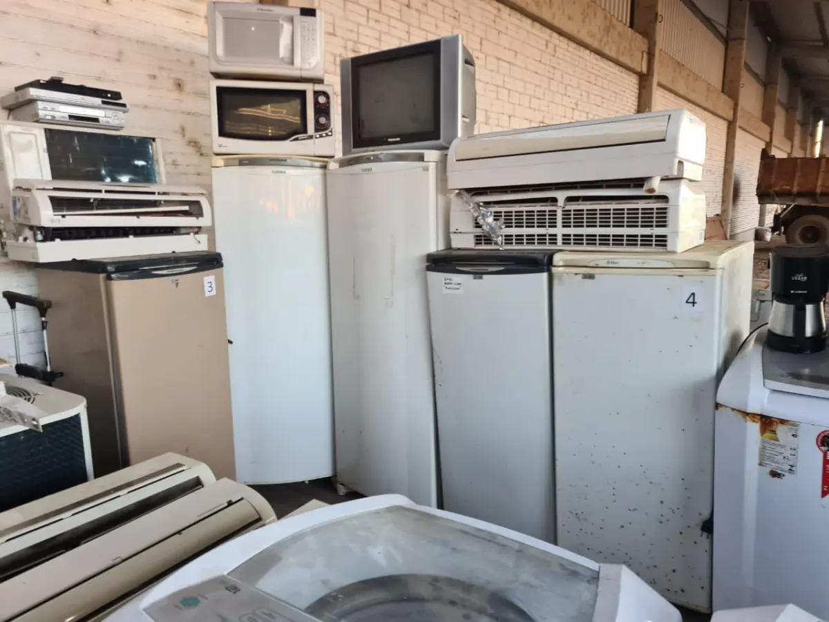 LOTE 002 - Sucata de Eletrodomésticos