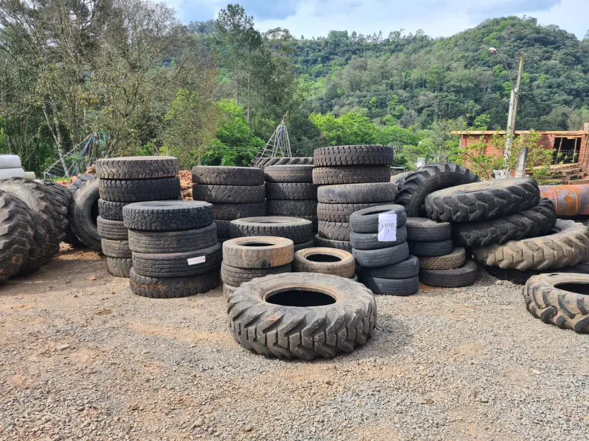LOTE 007 - Sucata de Pneus