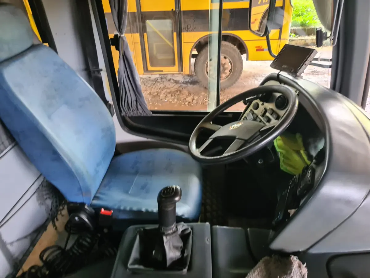 LOTE 008 - ÔNIBUS ESCOLAR– IVY – 8891 – Volkswagen 15.190 EOD E.HD ORE, 2014/2014, amarelo