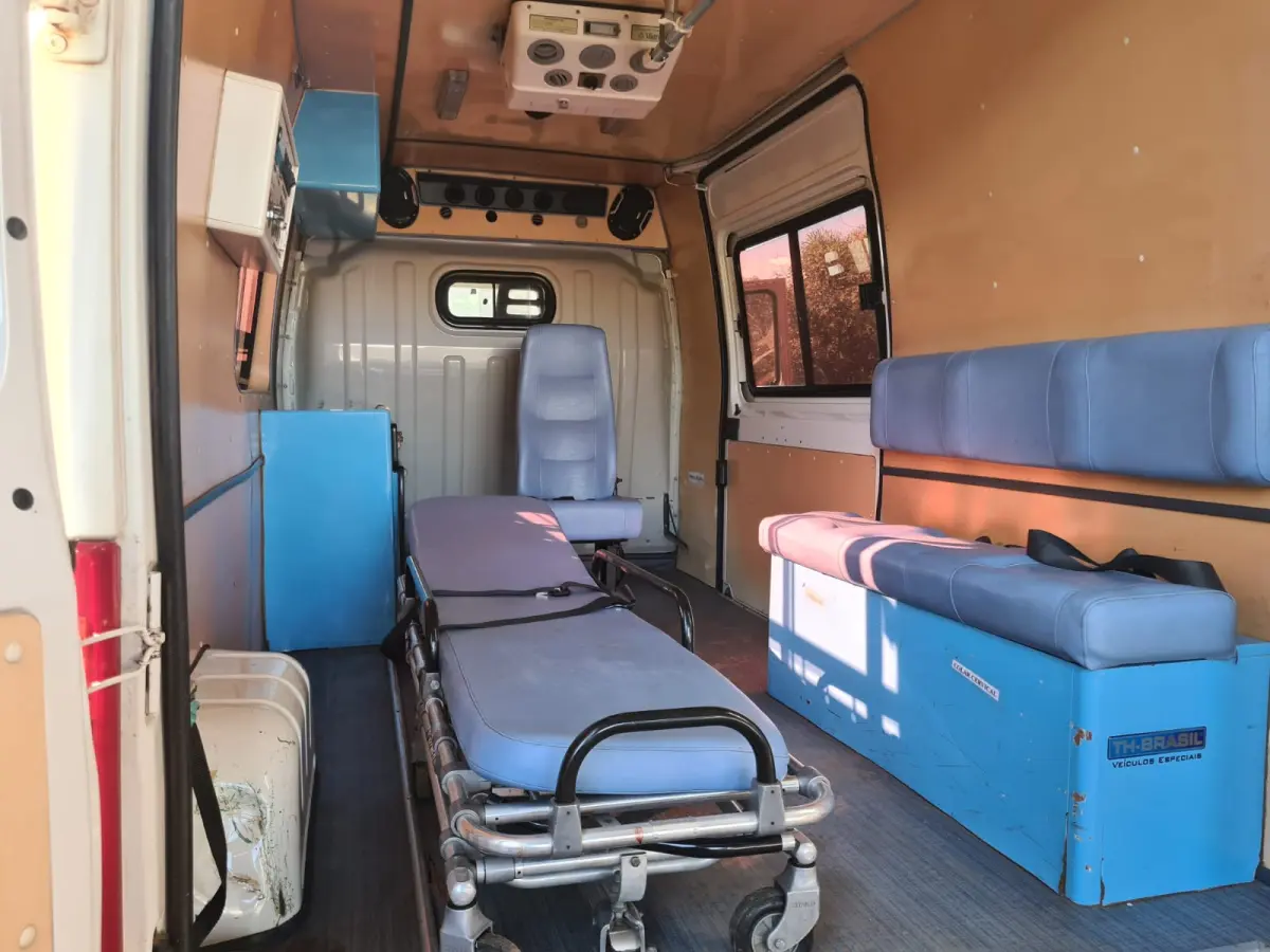 LOTE 002 - ESPECIAL/CAMIONETE/AMBULANCIA, PEUGEOT/BOXER F-350 LH-HDI