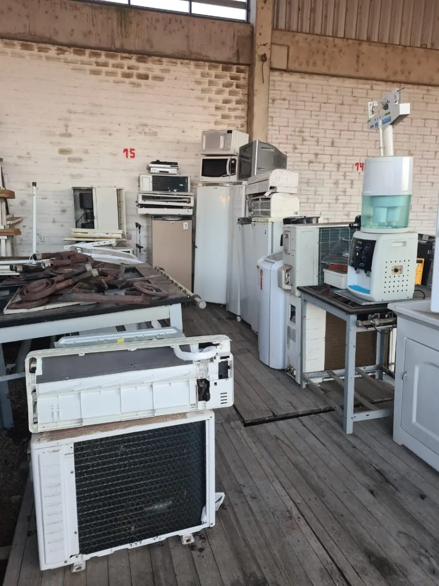 LOTE 002 - Sucata de Eletrodomésticos