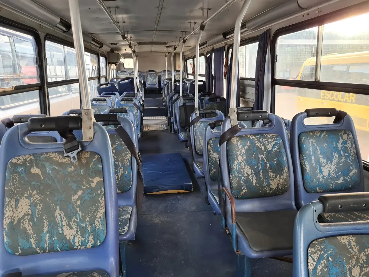 LOTE 016 - veiculo ÔNIBUS MIL SVELTO ESCOLAR MARCA MERCEDES BENZ, Cap.50 passageiros, placa IHF7889, ano/modelo1998/1998