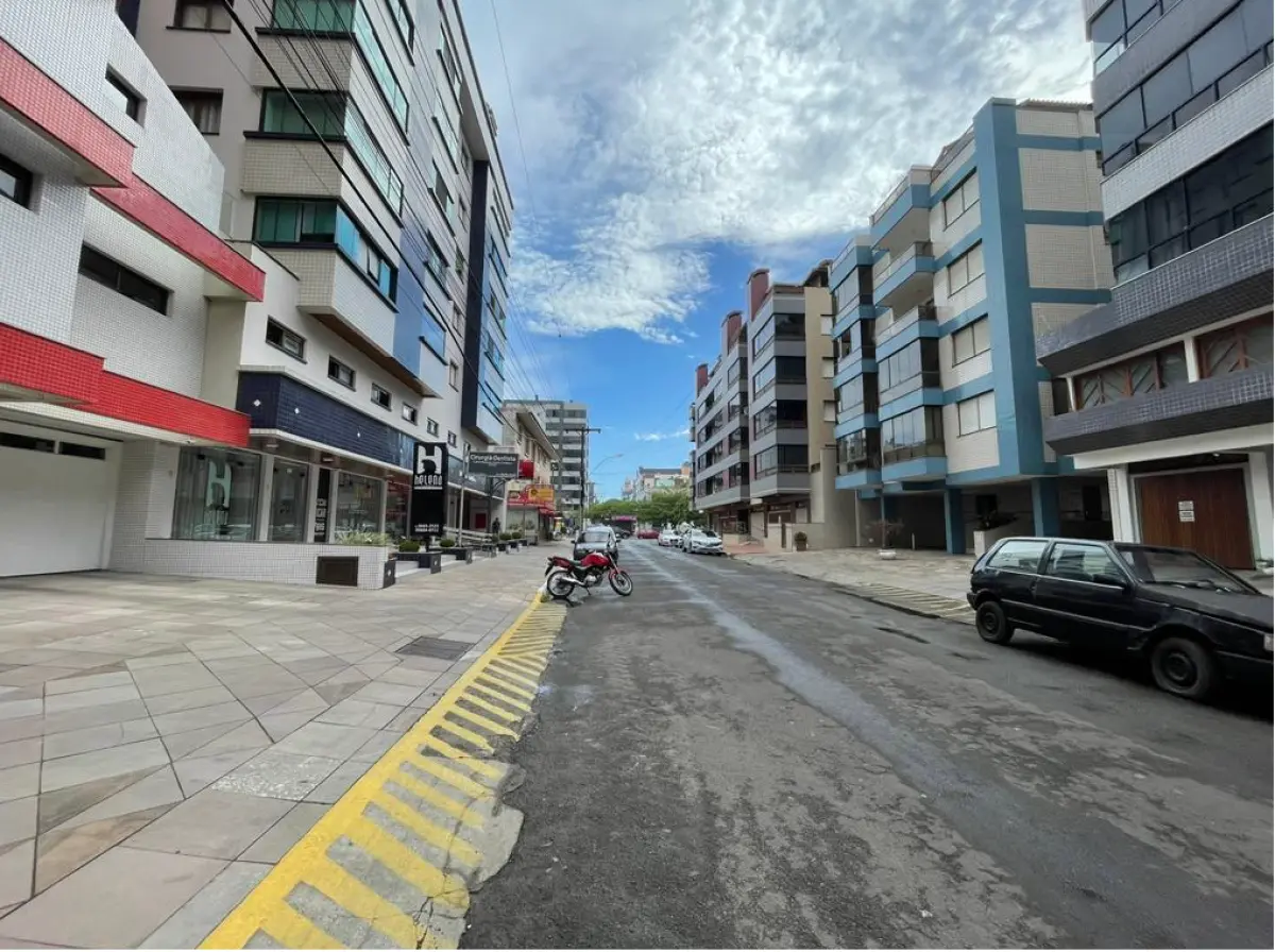 LOTE 001 - APARTAMENTO  em Capão da Canoa/RS