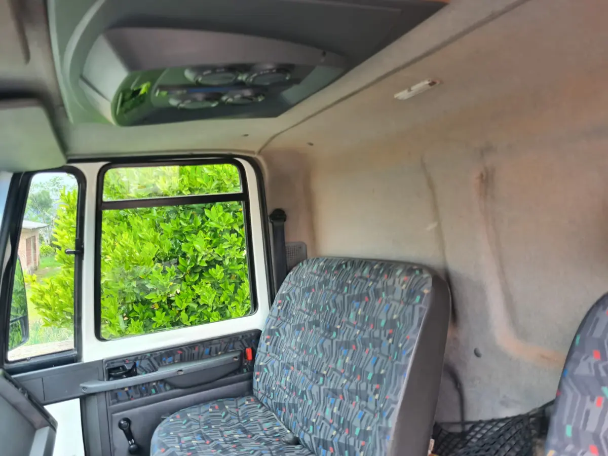 LOTE 005 - CAMINHÃO Ford Cargo 1722E, branco, 2010/2011