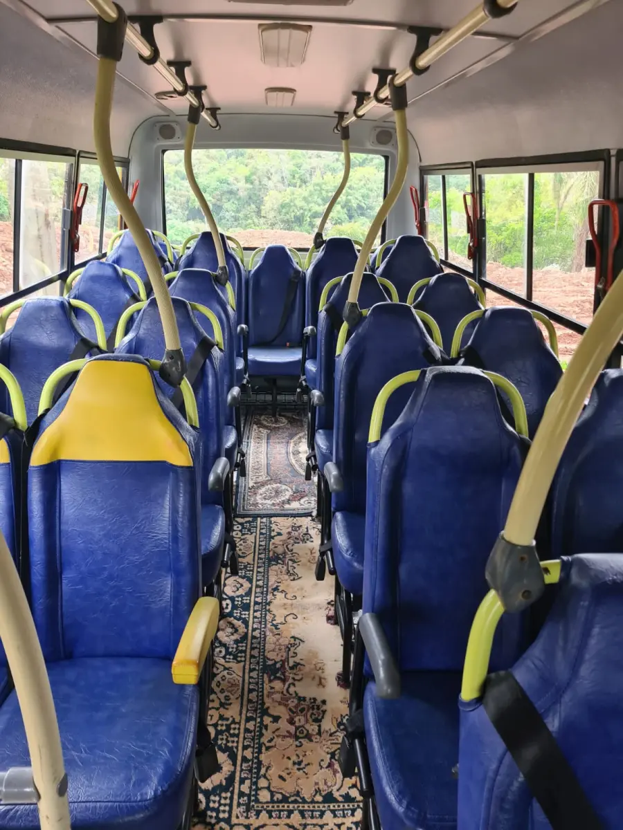 LOTE 009 - MICROÔNIBUS ESCOLAR – IPZ – 0567 – Marcopolo Volare V6 Escolarbus MWM; 2008/2008, amarelo