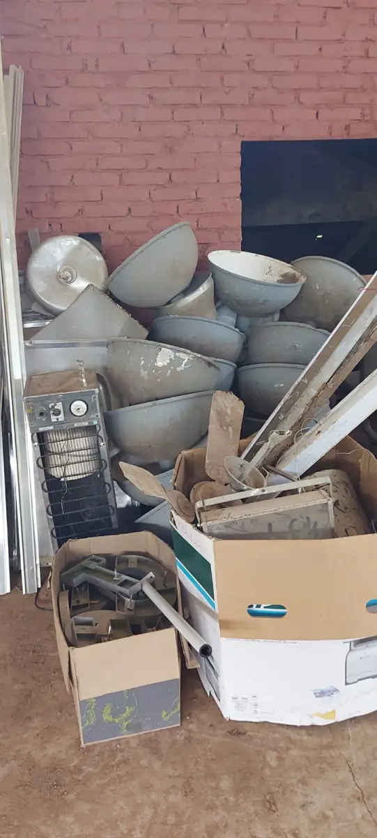 LOTE 014 - Sucatas de Inox