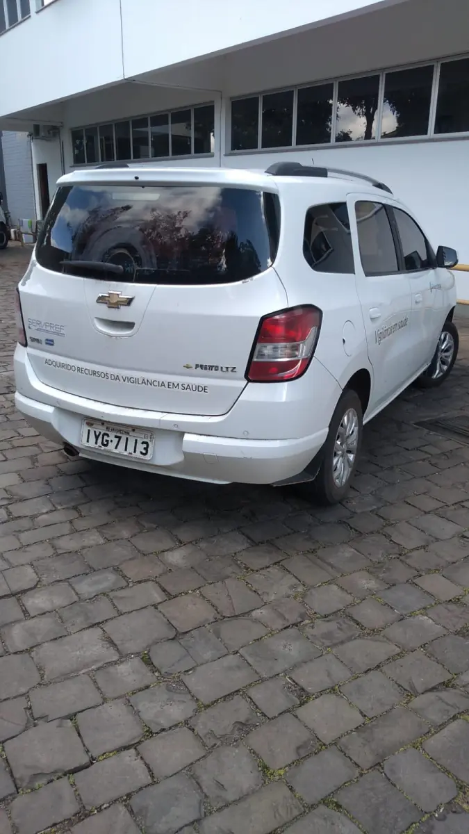 LOTE 011 - SPIN LTZ 1.8 de cor branca, Ano/Modelo: 2017/2018