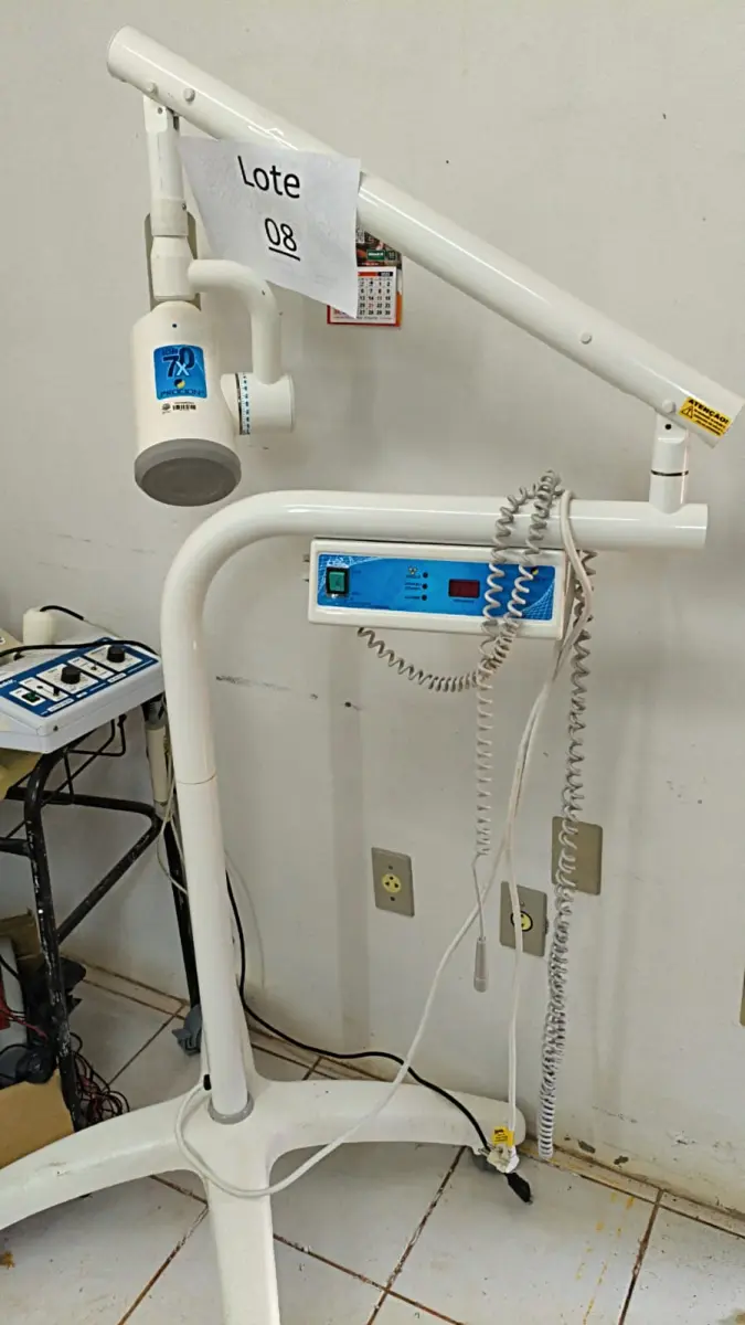 LOTE 008 - EQUIPAMENTOS MÉDICO HOSPITALAR