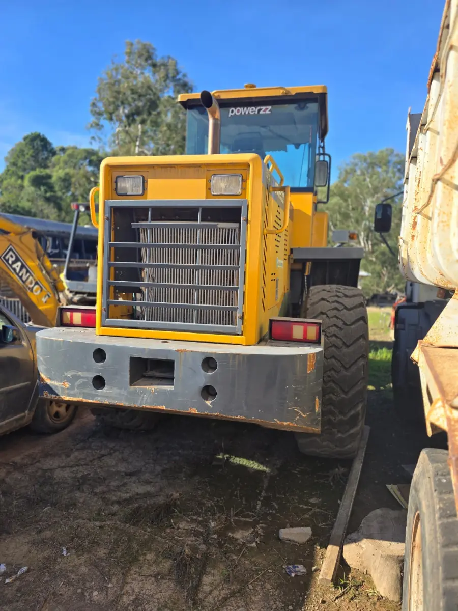 LOTE 005 - 01 Pá Carregadeira 936A, Power ZZ, Ano/Modelo 2017