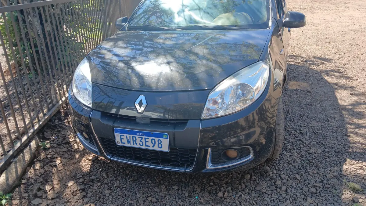 LOTE 015 - AUTOMÓVEL RENAULT SANDERO PRI 16HP, ANO 2013, COR PRETA,