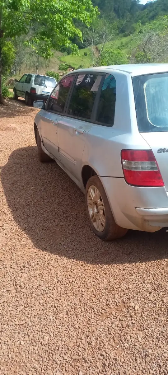 LOTE 000 - FIAT/STILO 2005/2006 Prata