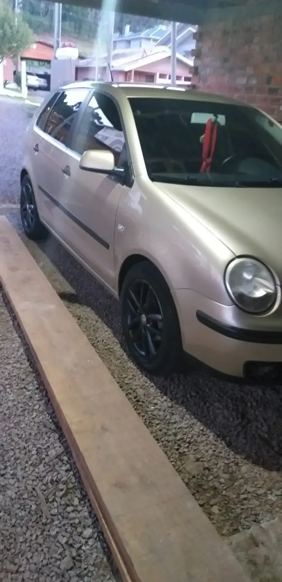 LOTE 002 - VW Polo 1.6, ano/modelo 2003, combustível gasolina, cor prata