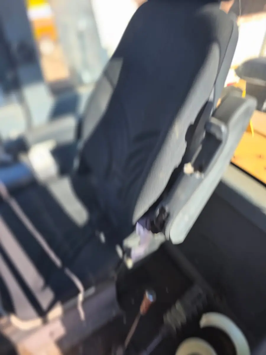 LOTE 005 - 01 Pá Carregadeira 936A, Power ZZ, Ano/Modelo 2017