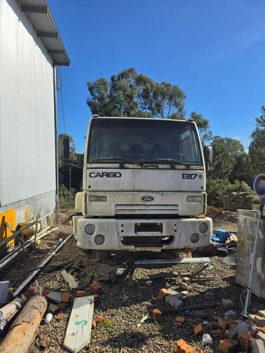 LOTE 016 - Caminhão Ford, 1317 E, Ano/Modelo: 2007/2007