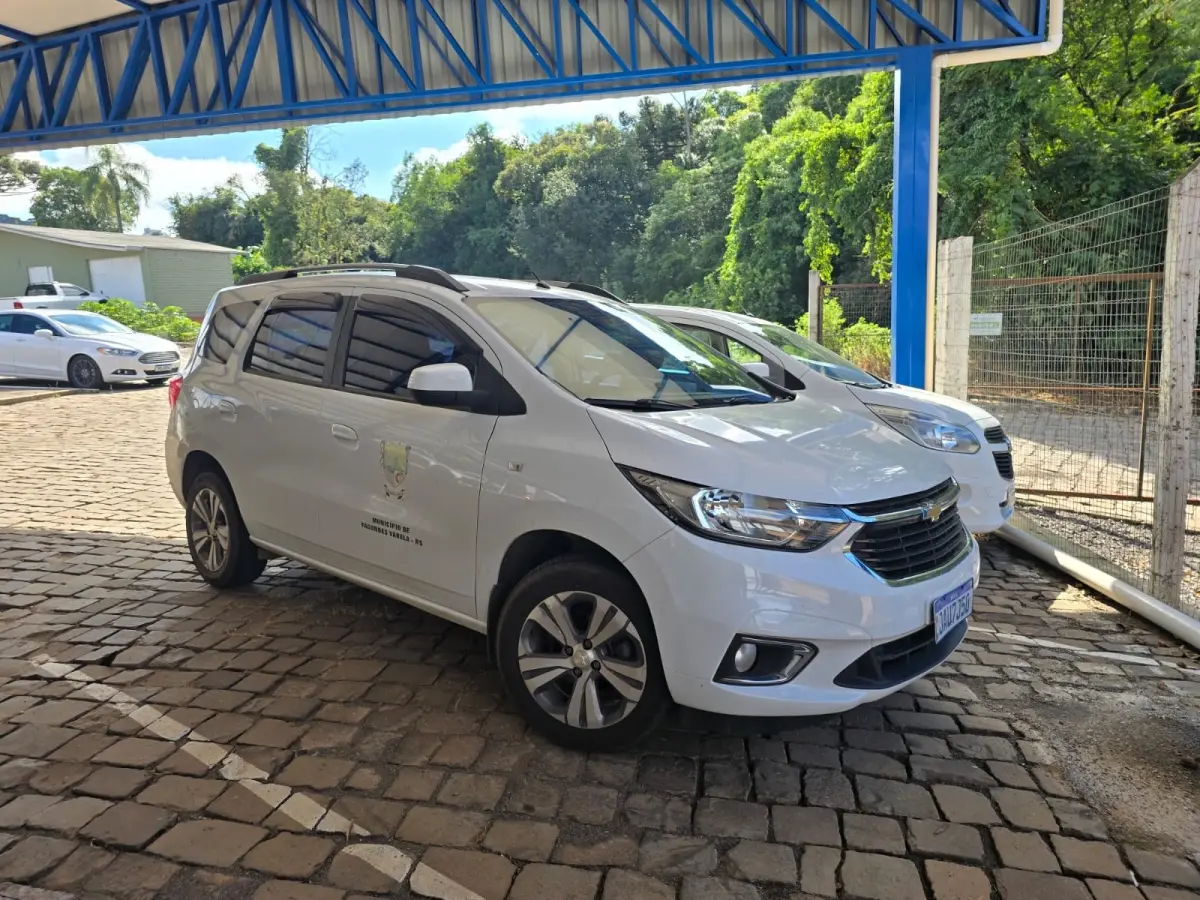 LOTE 006 - CHEVROLET SPIN 1.8L AT PREMIER, 2021/2021