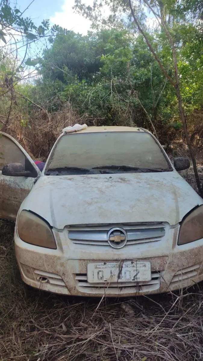 LOTE 023 - GM/PRISMA JOY, placa: IQJ-4025, ano/modelo: 09/10