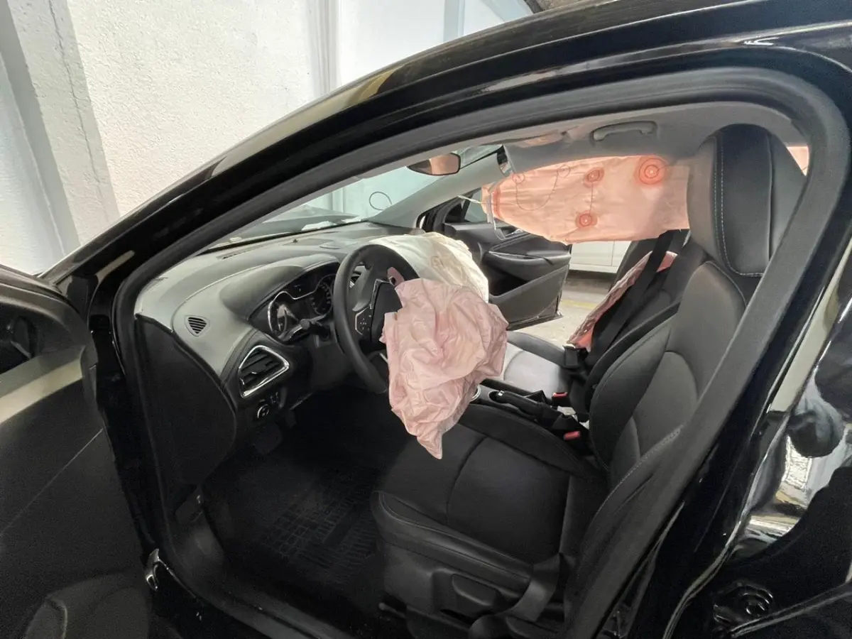 LOTE 061 - I/CHEV CRUZE LT NB AT, placa: JBE-8J49, ano/modelo: 22/22