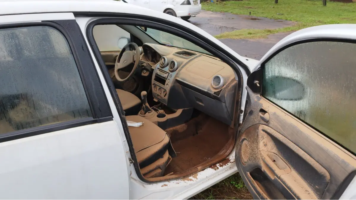 LOTE 038 - FORD/FIESTA SEDAN 1.6 FLEX, placa: IUF-4190,  ano/modelo: 13/13