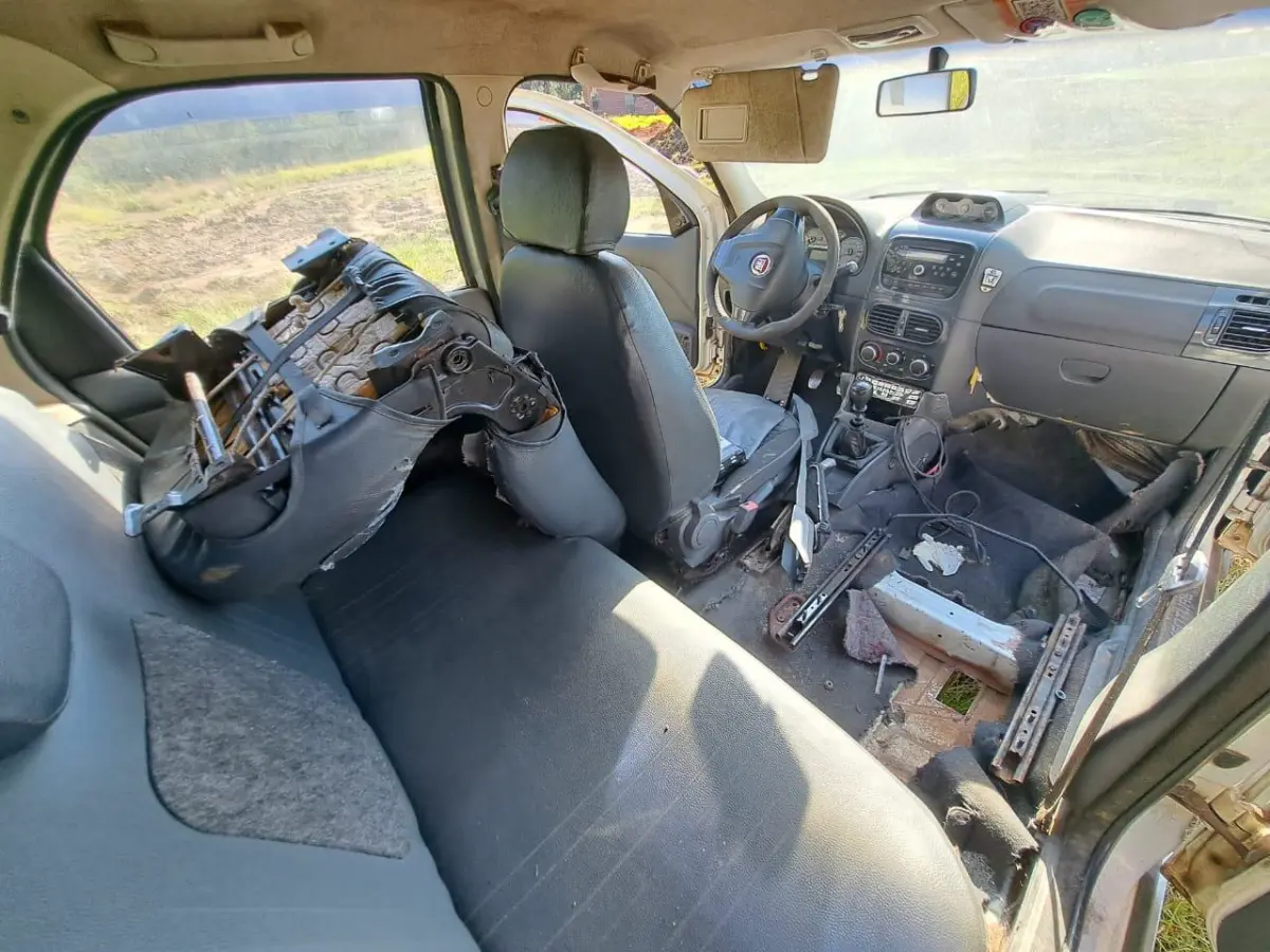 LOTE 011 - FIAT/PALIO WK ADVEN FLEX, placa: ITQ-8892, ano/modelo:12/13