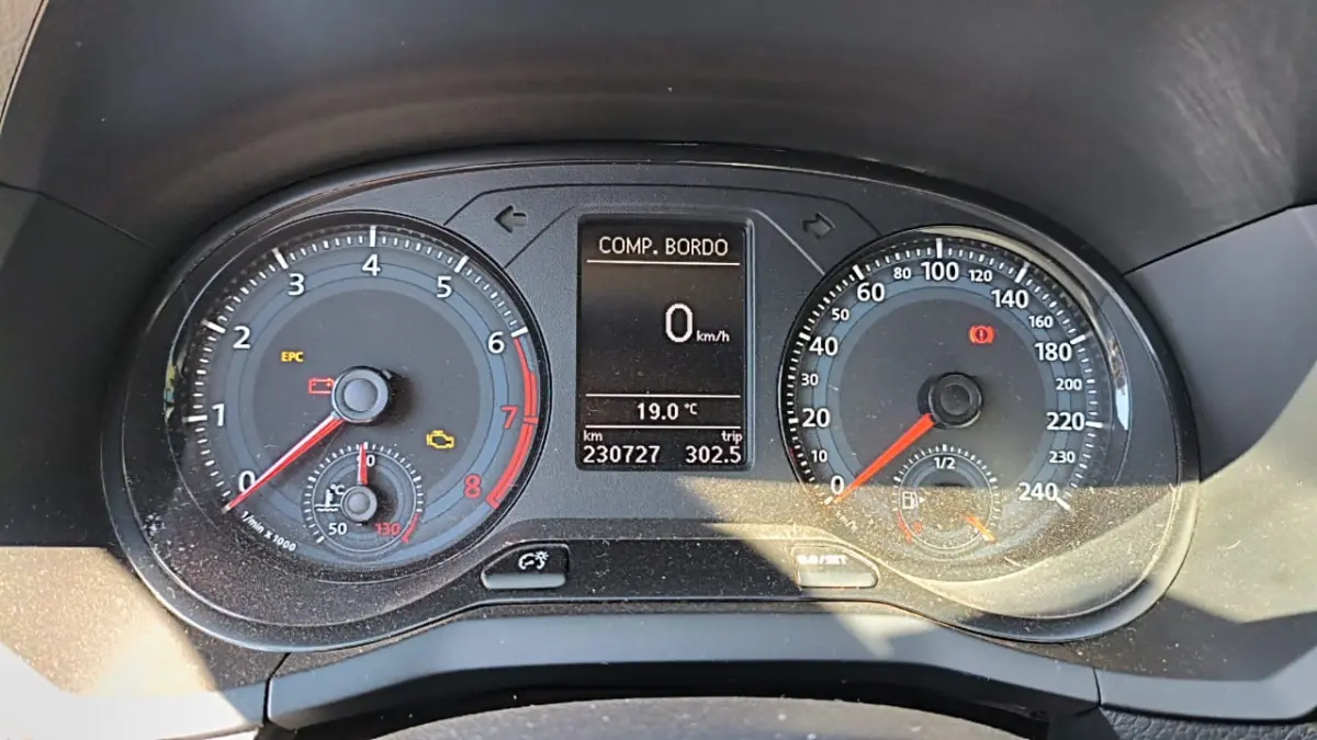 LOTE 018 - AUTOMOVEL VOYAGE 1.6L AFS, 2019/20, BRANCO CRISTAL, COMBUSTIVEL FLEX,