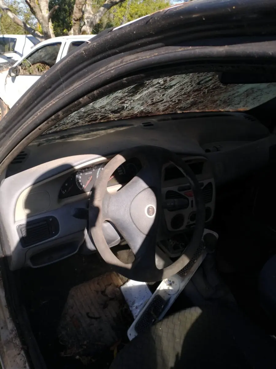 LOTE 082 - FIAT/PALIO 1.6 16V, placa: JBM-0759, ano/modelo: 02/03