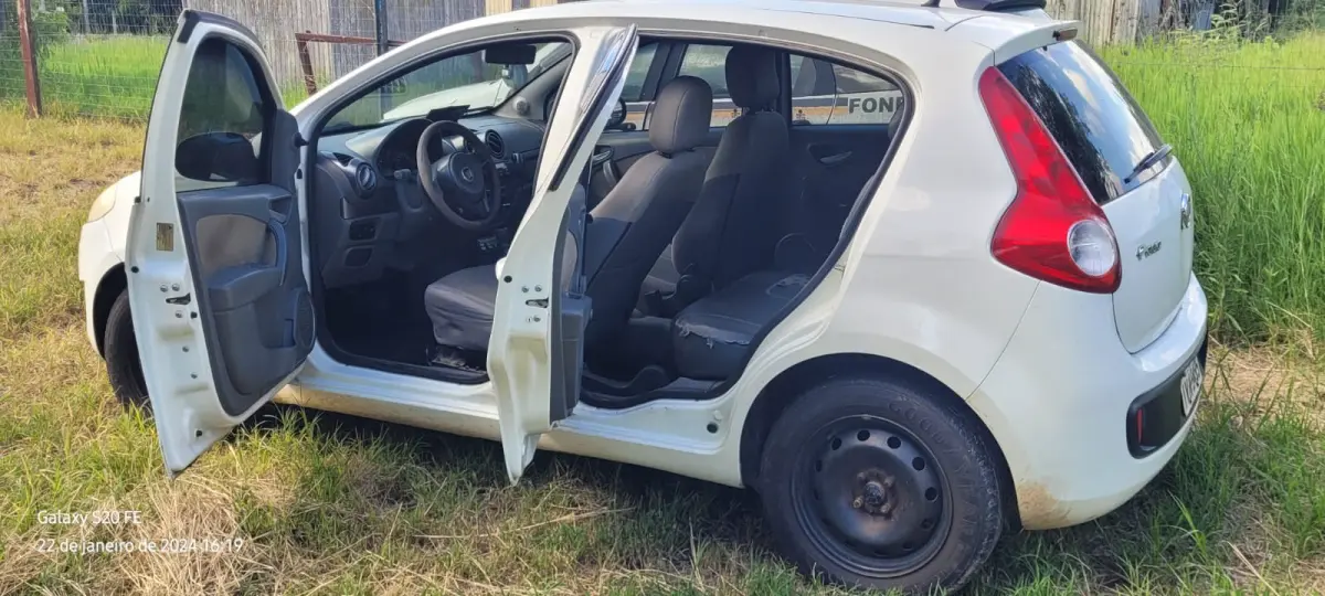 LOTE 027 - FIAT/PALIO ESSENCE 1.6 , placa: IVN-9495, ano/modelo: 14/14