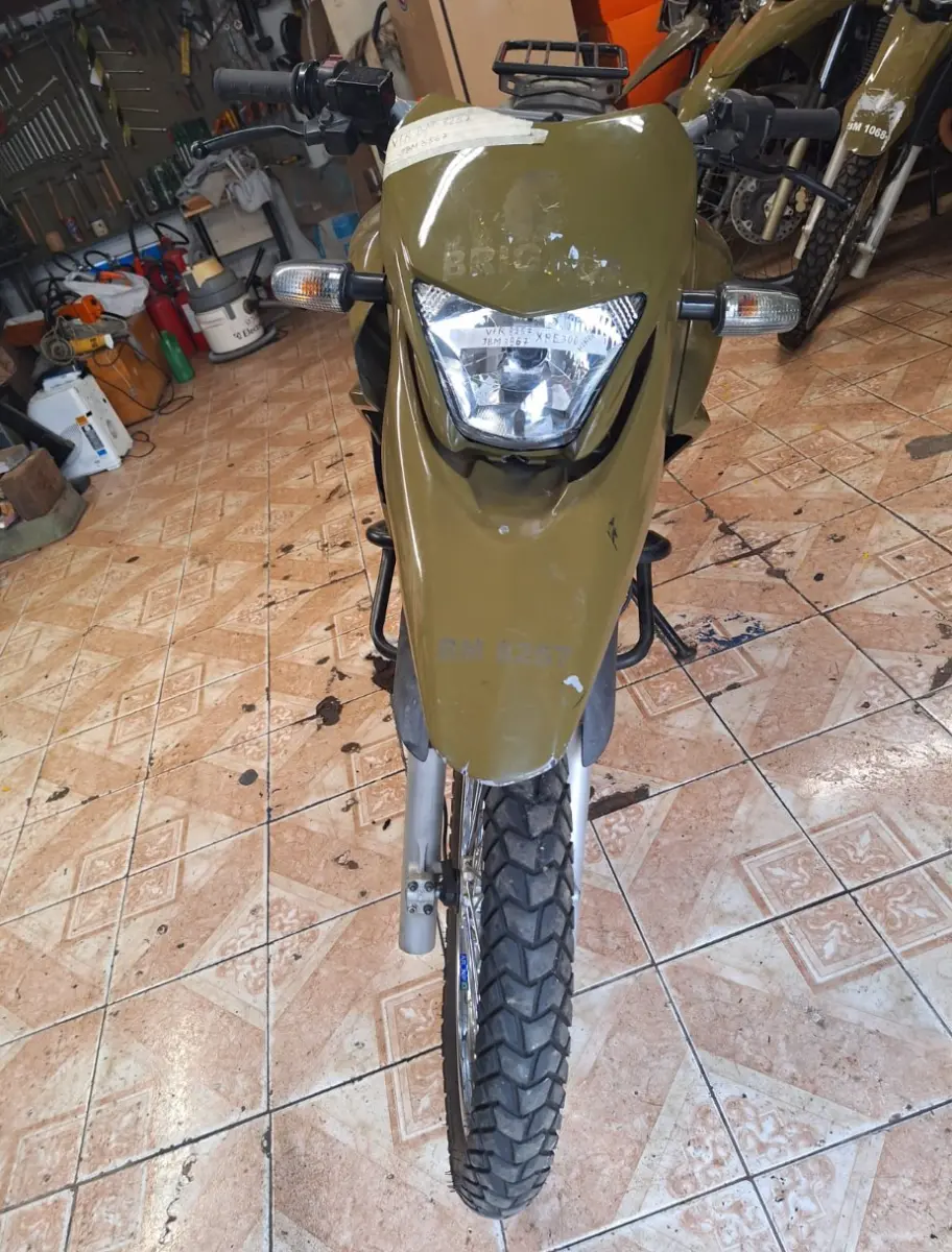 LOTE 009 - Moto: HONDA/XRE 300, placa:JBM-3867, ano/modelo: 12/12
