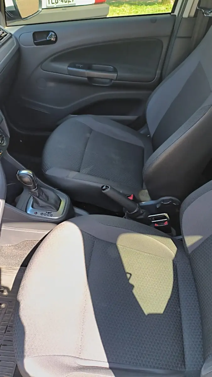 LOTE 018 - AUTOMOVEL VOYAGE 1.6L AFS, 2019/20, BRANCO CRISTAL, COMBUSTIVEL FLEX,