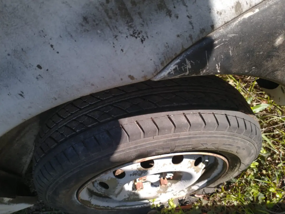 LOTE 082 - FIAT/PALIO 1.6 16V, placa: JBM-0759, ano/modelo: 02/03