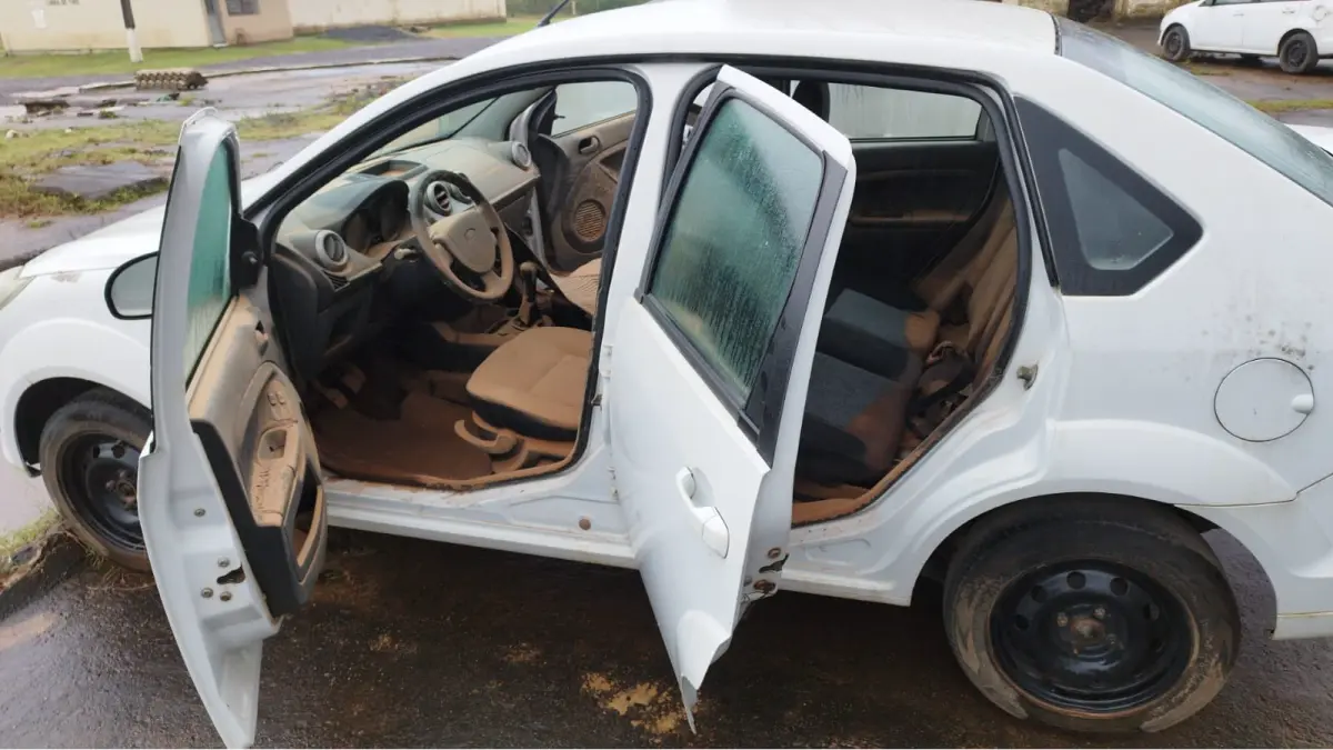 LOTE 036 - FORD/FIESTA SEDAN 1.6 FLEX , placa:	IUF-4148, ano/modelo: 13/13