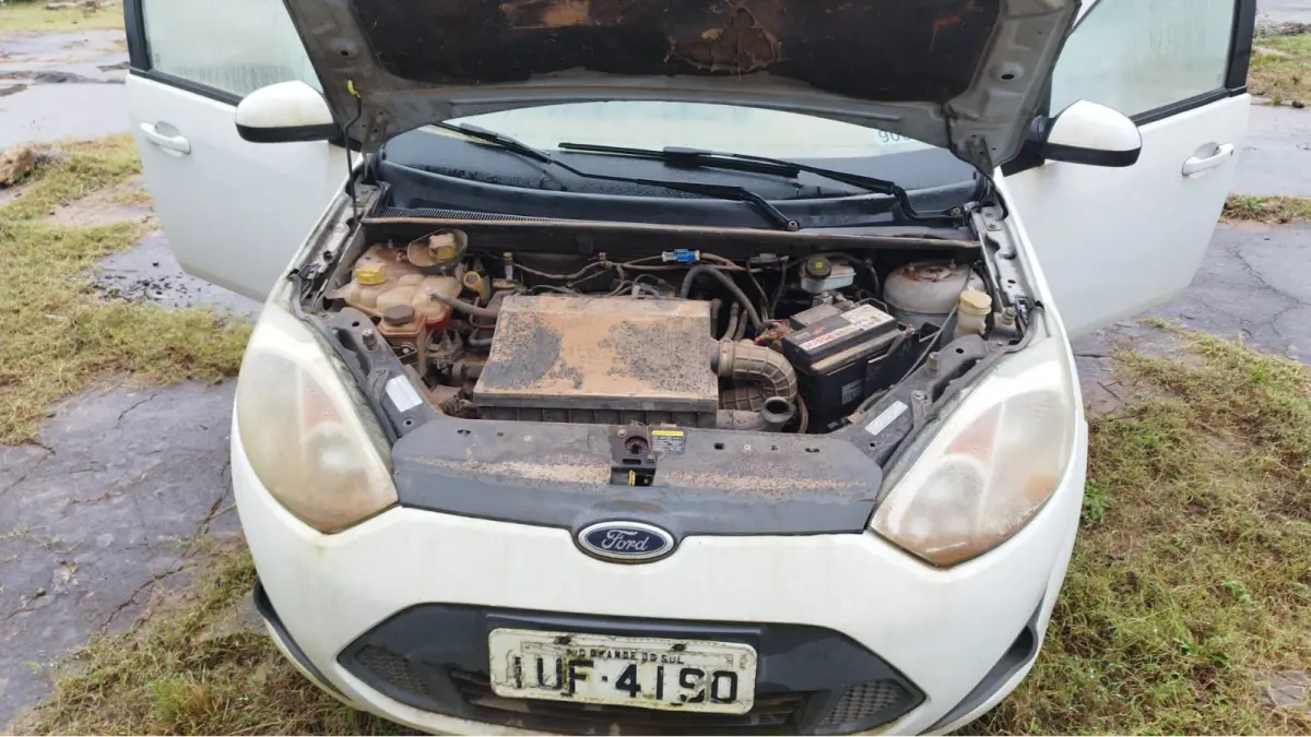 LOTE 038 - FORD/FIESTA SEDAN 1.6 FLEX, placa: IUF-4190,  ano/modelo: 13/13