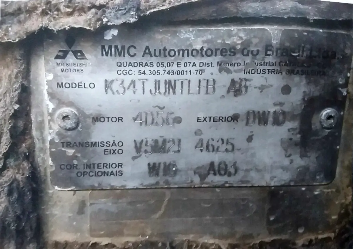 LOTE 004 - MMC/L200 4X4 GL, placa: 	JBM-1309, ano/modelo: 04/05