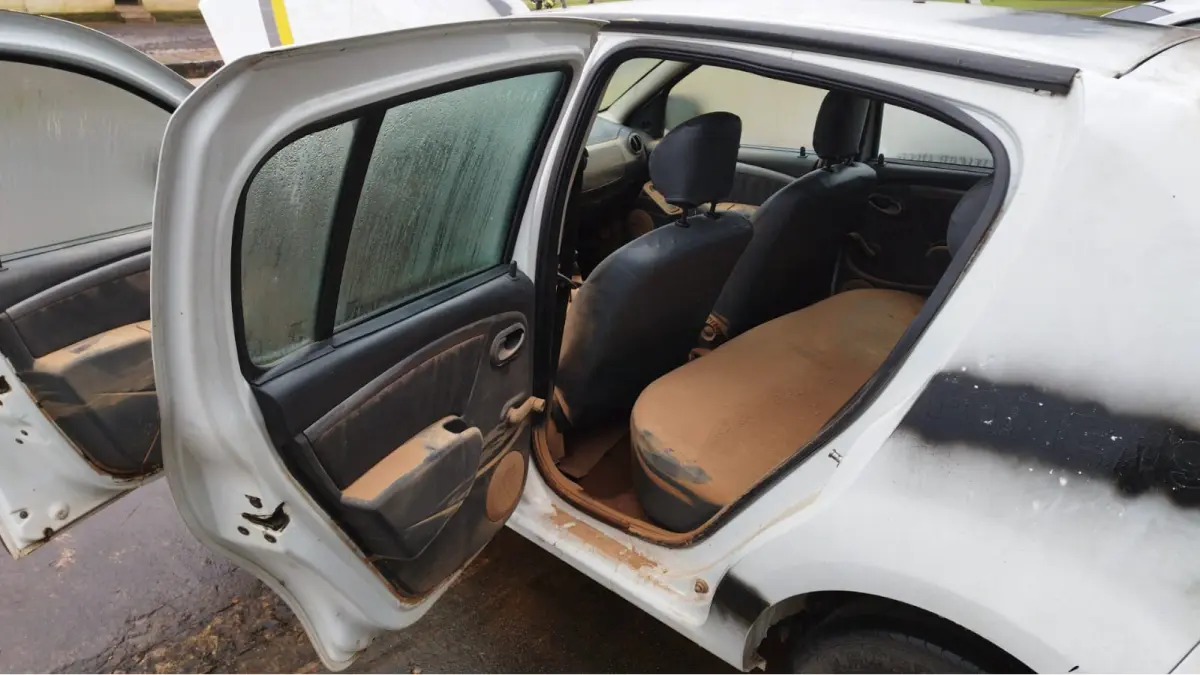 LOTE 035 - ENAULT/SANDERO EXP 16HP, placa:IUG-7148, ano/modelo: 13/13