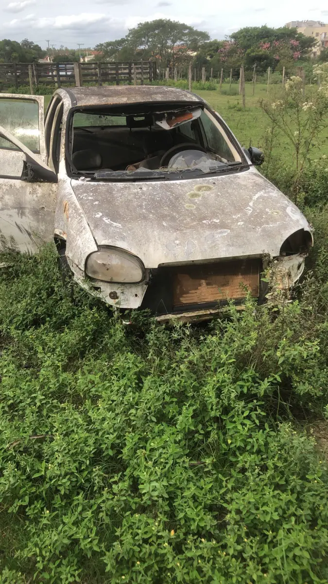 LOTE 096 - GM/CORSA GL, placa: JBM-0962, ano/modelo: 98/99