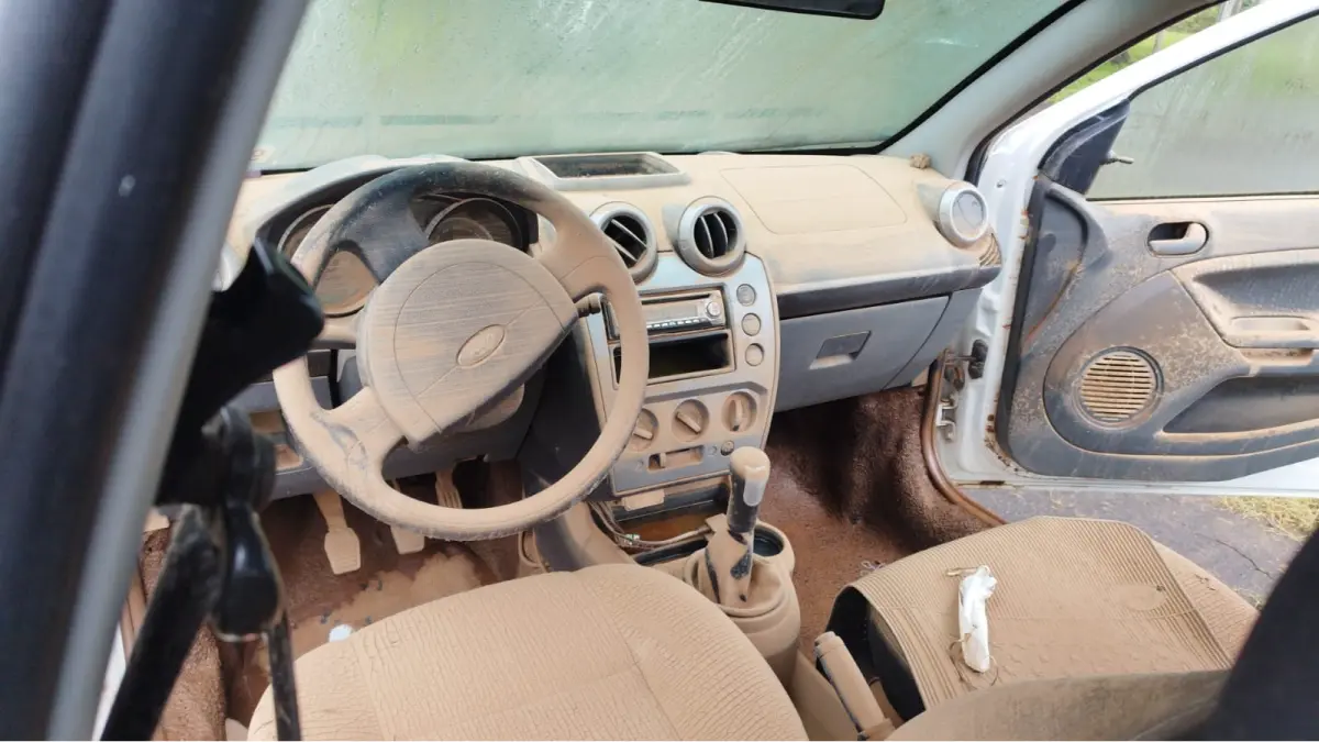 LOTE 038 - FORD/FIESTA SEDAN 1.6 FLEX, placa: IUF-4190,  ano/modelo: 13/13