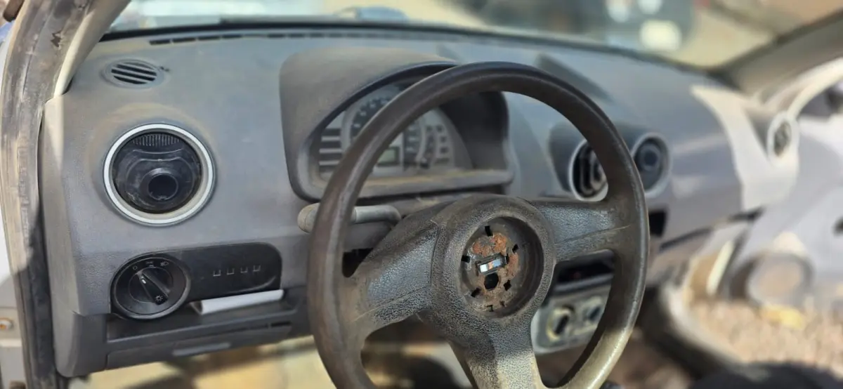 LOTE 003 - VOLKSWAGEN SAVEIRO,  2006/2006, álcool/gasolina