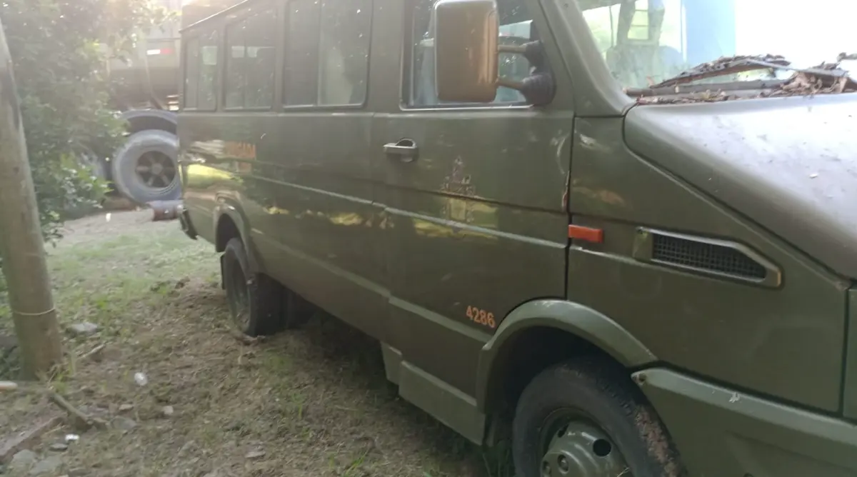 LOTE 046 - IVECOFIAT/D4012 MAXIVAN1, placa: JBM-0729,  ano/modelo: 01/01,