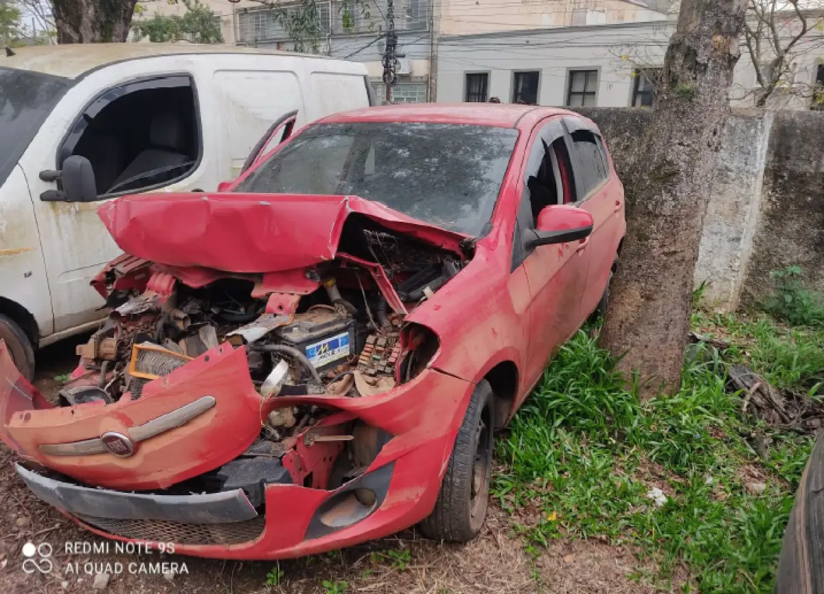 LOTE 064 - FIAT/PALIO ATTRACTIV 1.4, placa: IWY-1671, ano/modelo: 	15/16