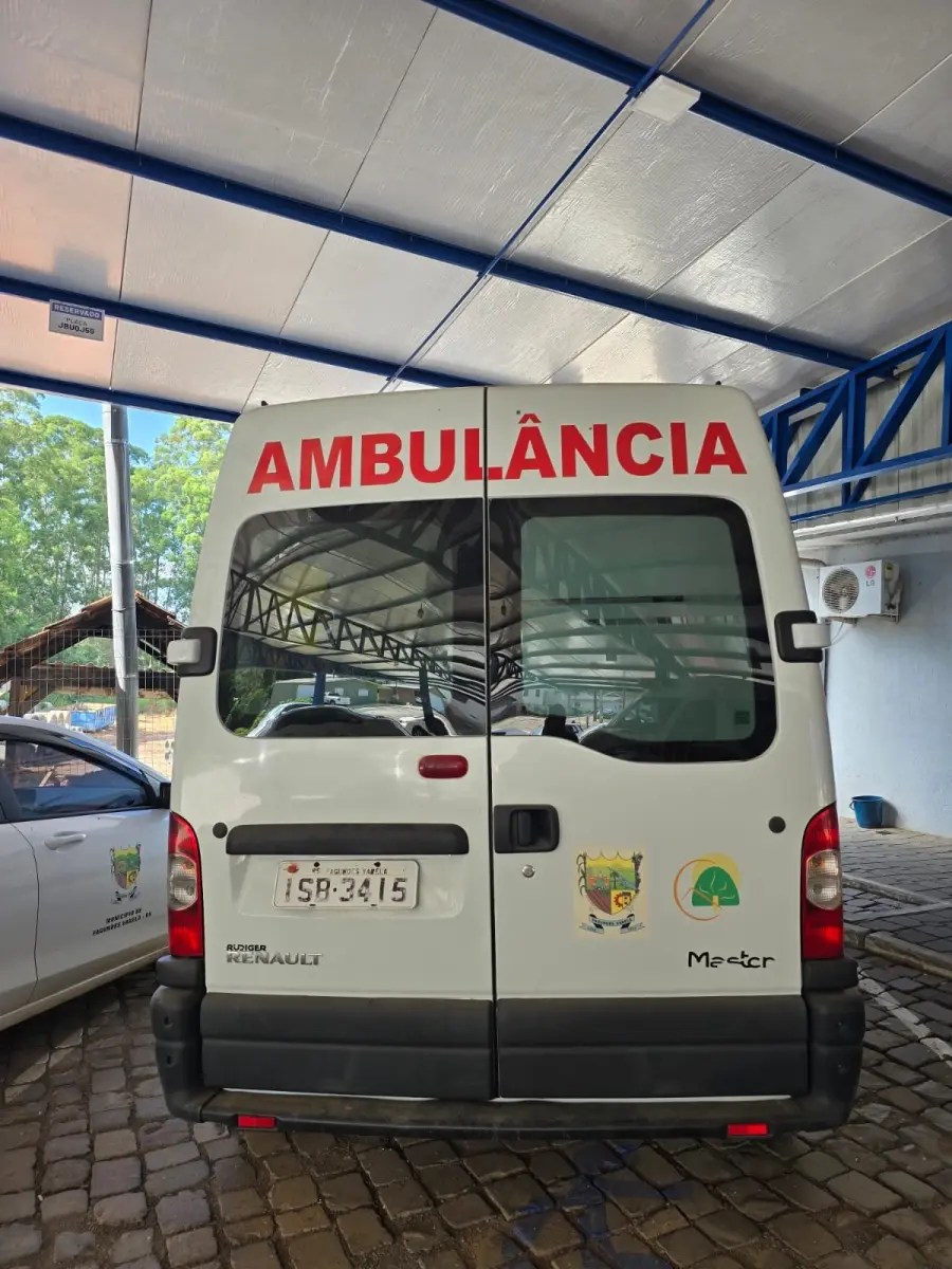LOTE 007 - AMBULÂNCIA RENAULT MASTER, 2011/2011, diesel