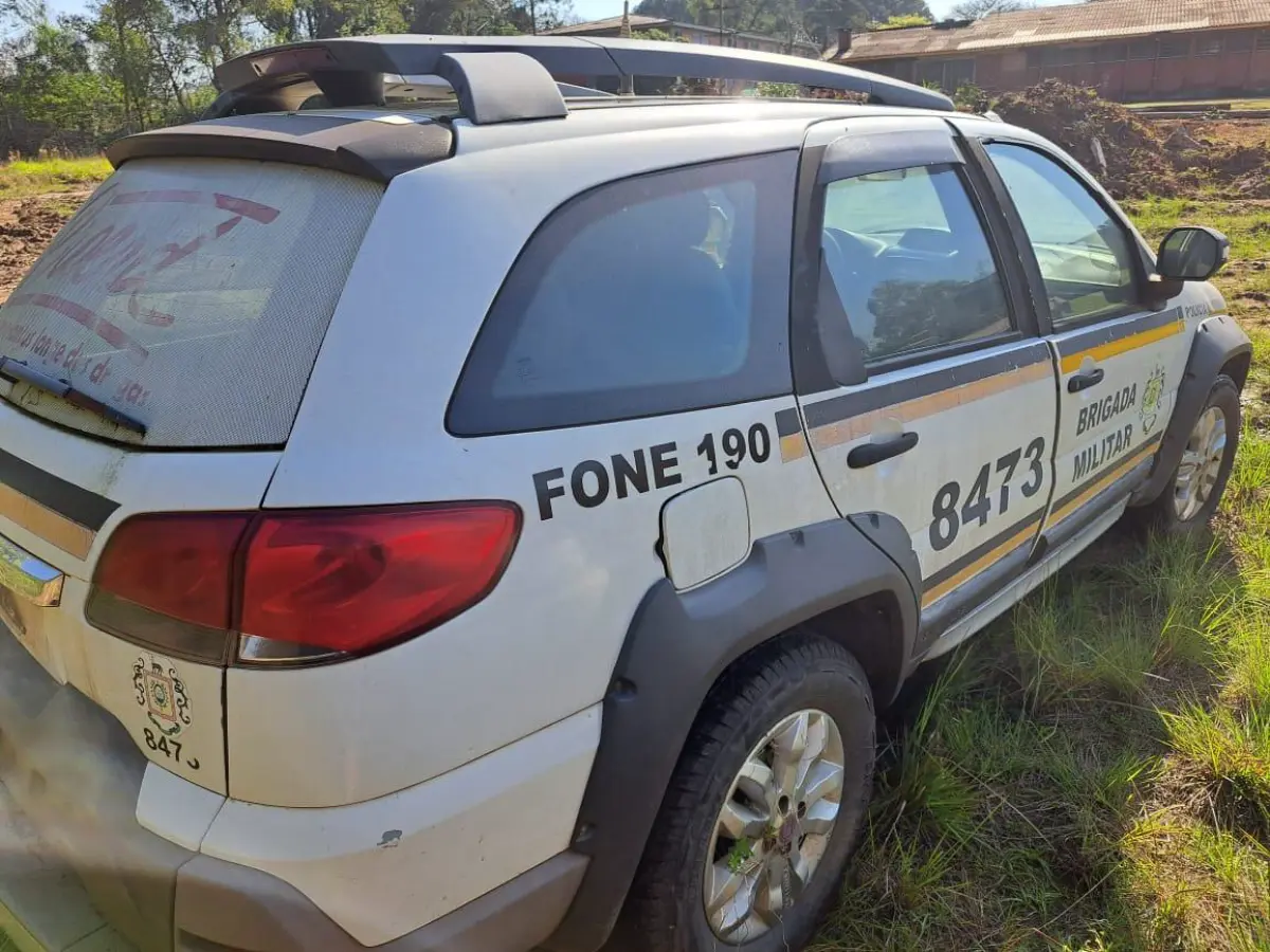 LOTE 011 - FIAT/PALIO WK ADVEN FLEX, placa: ITQ-8892, ano/modelo:12/13