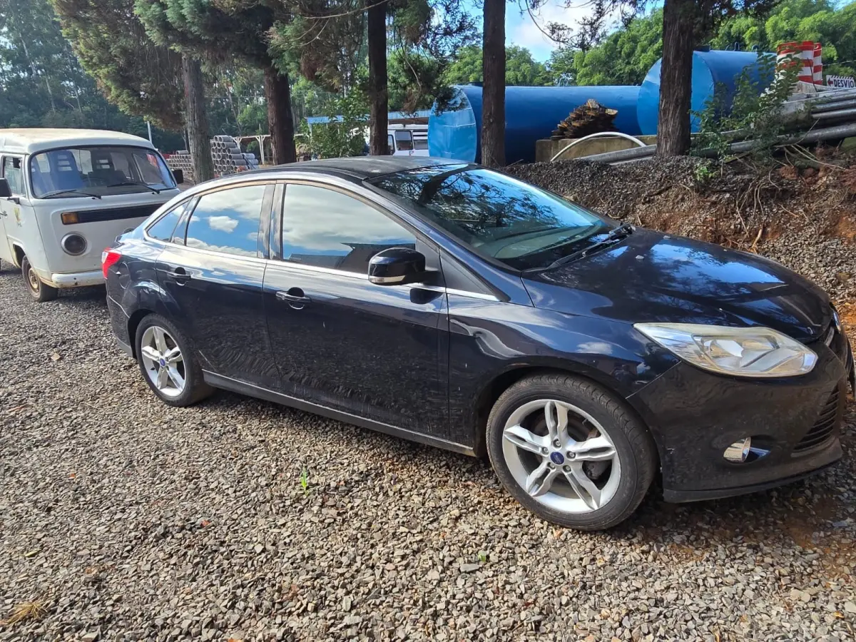 LOTE 005 - I/FORD FOCUS TI AT 2.0 SB,  2015/2015