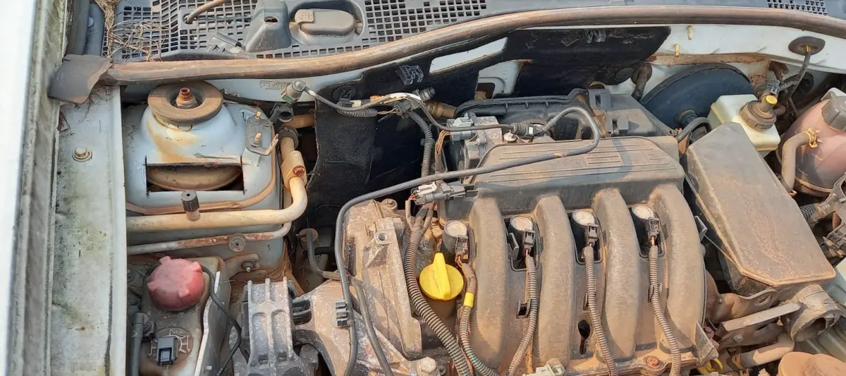 LOTE 008 - RENAULT/DUSTER 16 E 4X2, placa	IUW-6522 , ano/modelo:	13/14