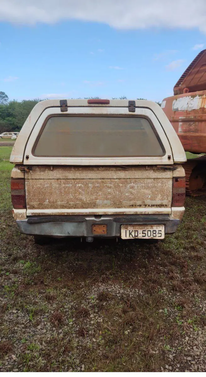 LOTE 017 - MMC/L200 4X4 L, placa: IKD-5085, ano/modelo: 01/02