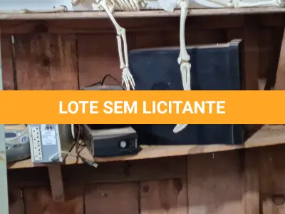 LOTE 011 - Estabilizador, ,  nebulizador, televisor, rádio, terminal ti, coletor de dados,  gravador nvr, suporte, estetoscópio, caneta e contra ângulo, episcópio,  esqueleto, nobreak, impressora,  microcomputadores, câmeras,  notebook,  monitores,  câmera digital,  netbook.