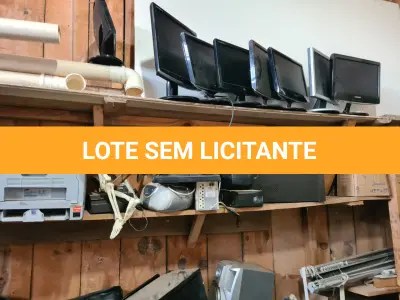 LOTE 011 - Estabilizador, ,  nebulizador, televisor, rádio, terminal ti, coletor de dados,  gravador nvr, suporte, estetoscópio, caneta e contra ângulo, episcópio,  esqueleto, nobreak, impressora,  microcomputadores, câmeras,  notebook,  monitores,  câmera digital,  netbook.