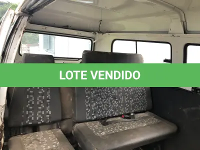 LOTE 002 - KOMBI VOLKSWAGEM 2012/2013