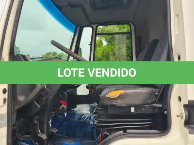 LOTE 005 - CAMINHÃO Ford Cargo 1722E, branco, 2010/2011