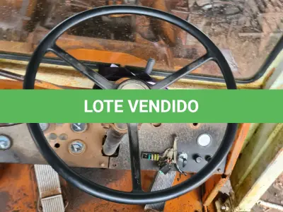 LOTE 003 - Pá-Carregadeira marca Fiatallis . 1997 modelo FR 12B