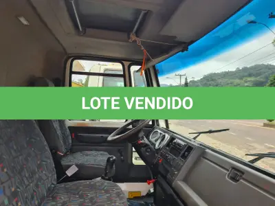 LOTE 006 - CAMINHÃO Ford Cargo 815E, branco, 2010/2011